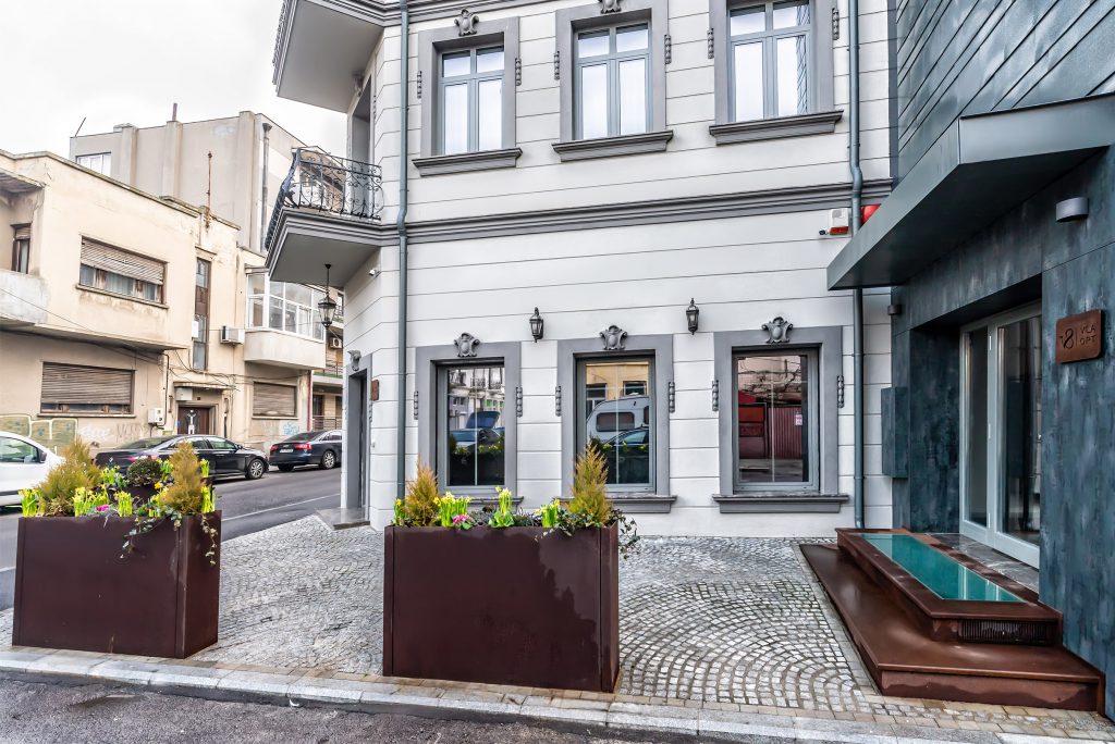 intrare boutique hotel constanta cazare